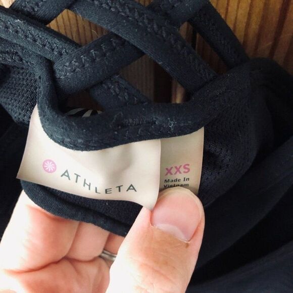 Athleta XXS Black Fully Focused Tank Top with Built in Bra - Picture 3 of 7